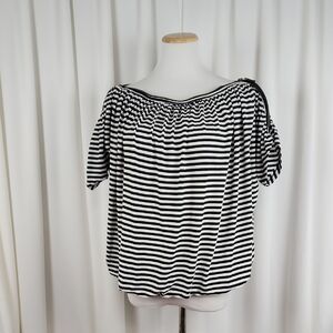 Love Culture Stripe Bubble Top Black White Size Medium